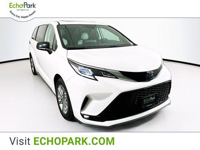 used 2023 Toyota Sienna car, priced at $40,999