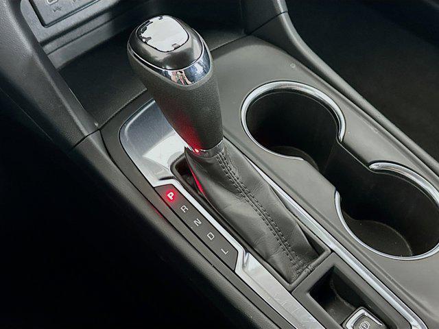used 2021 Chevrolet Equinox car, priced at $16,797