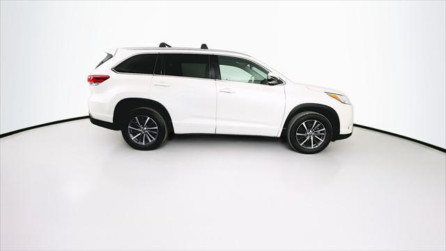 used 2017 Toyota Highlander car, priced at $23,989