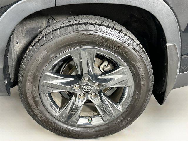 used 2017 Toyota Highlander car, priced at $22,999