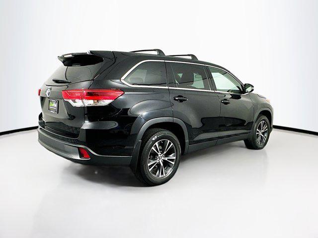 used 2019 Toyota Highlander car, priced at $23,789