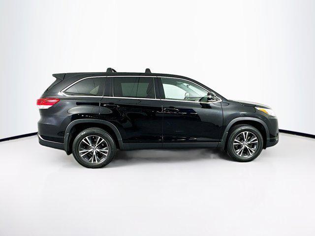 used 2019 Toyota Highlander car, priced at $23,789