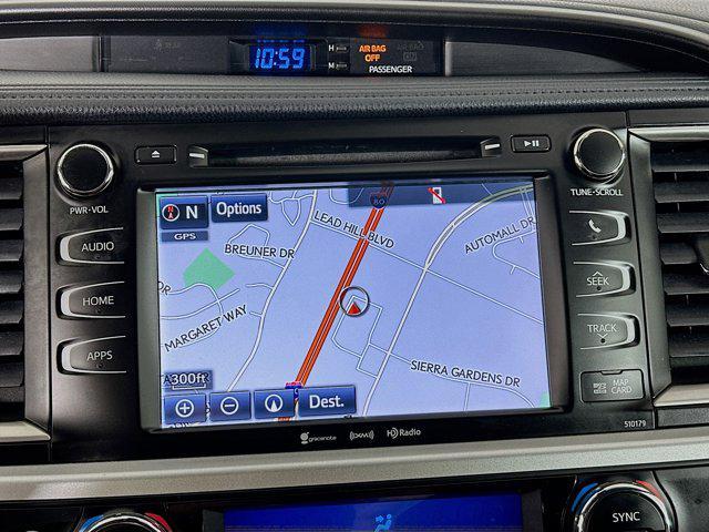 used 2018 Toyota Highlander car, priced at $22,699