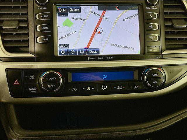 used 2018 Toyota Highlander car, priced at $22,699