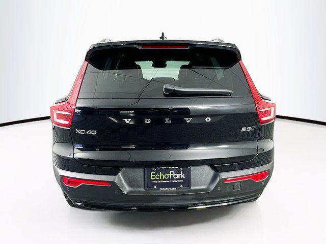 used 2025 Volvo XC40 car, priced at $30,987