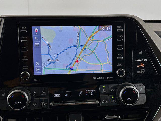 used 2022 Toyota Highlander car, priced at $37,697