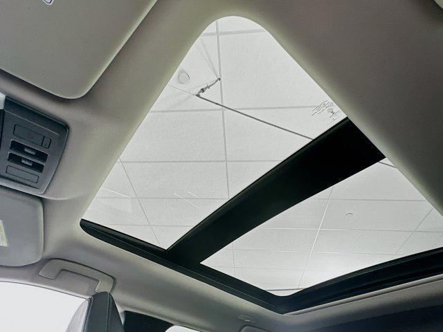 used 2022 Mitsubishi Outlander car, priced at $21,197