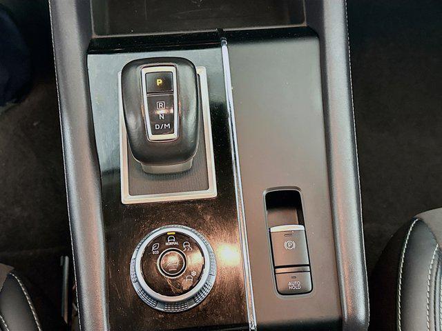 used 2024 Mitsubishi Outlander car, priced at $21,997