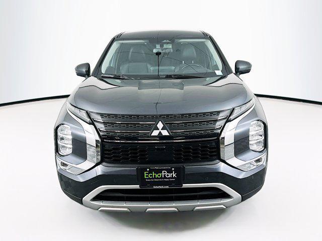 used 2024 Mitsubishi Outlander car, priced at $21,997