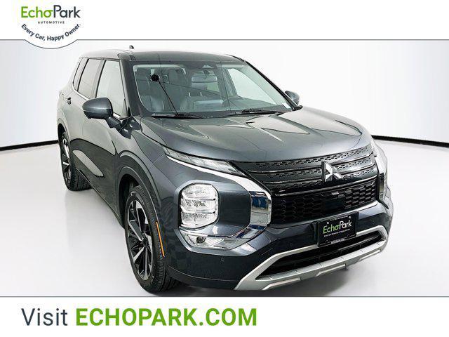 used 2024 Mitsubishi Outlander car, priced at $21,987