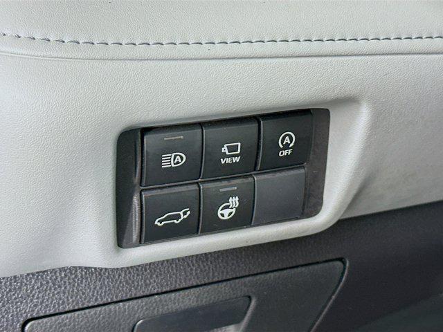 used 2023 Toyota Highlander car, priced at $38,197