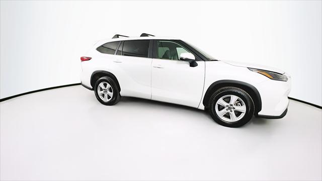 used 2023 Toyota Highlander car, priced at $29,689