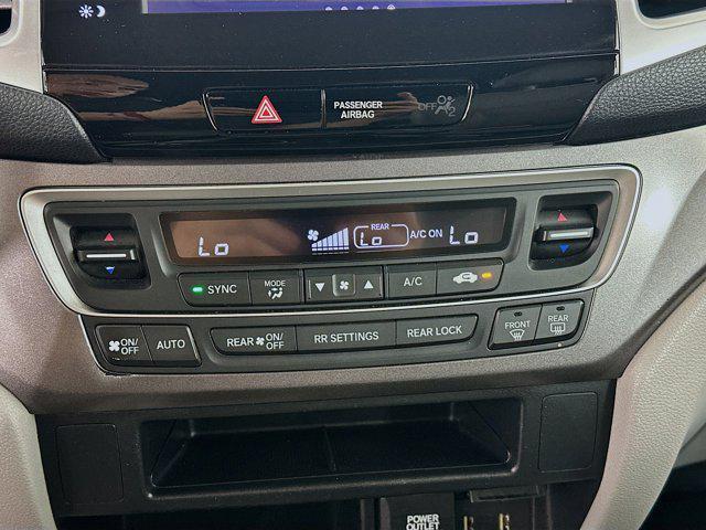 used 2018 Honda Pilot car, priced at $19,899