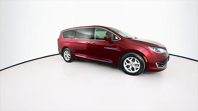 used 2018 Chrysler Pacifica car, priced at $16,189