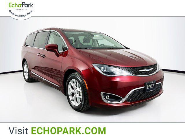 used 2018 Chrysler Pacifica car, priced at $16,189