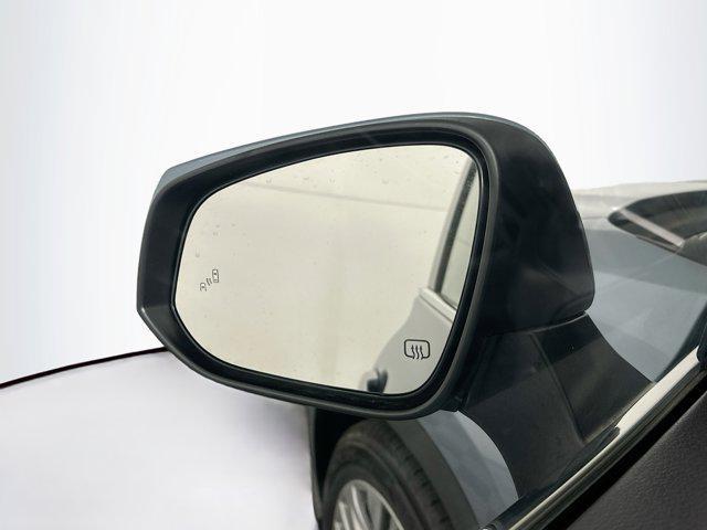 used 2023 Toyota Highlander car, priced at $39,297