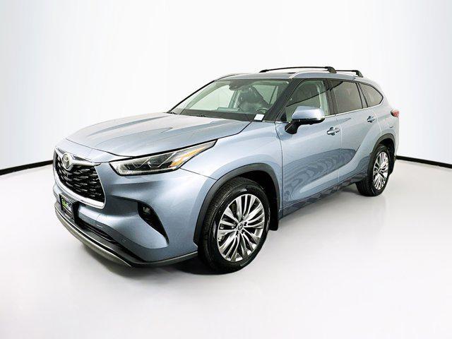 used 2023 Toyota Highlander car, priced at $39,297