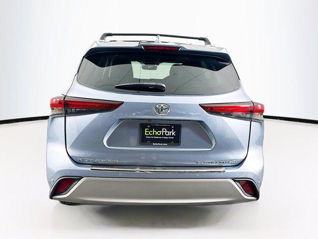 used 2023 Toyota Highlander car, priced at $39,297