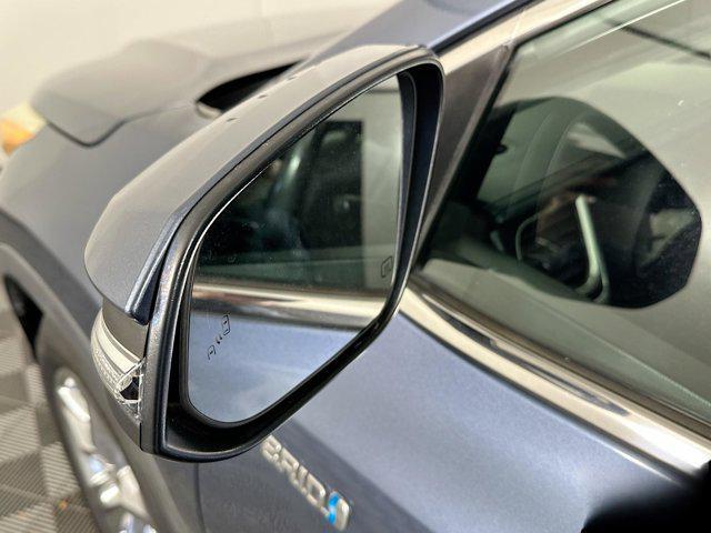 used 2014 Toyota Highlander Hybrid car, priced at $17,999
