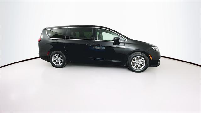 used 2023 Chrysler Pacifica car, priced at $24,289