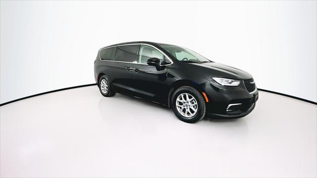 used 2023 Chrysler Pacifica car, priced at $24,289