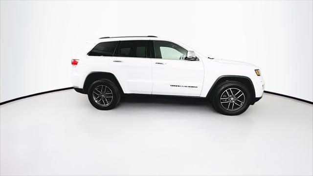 used 2017 Jeep Grand Cherokee car, priced at $15,689