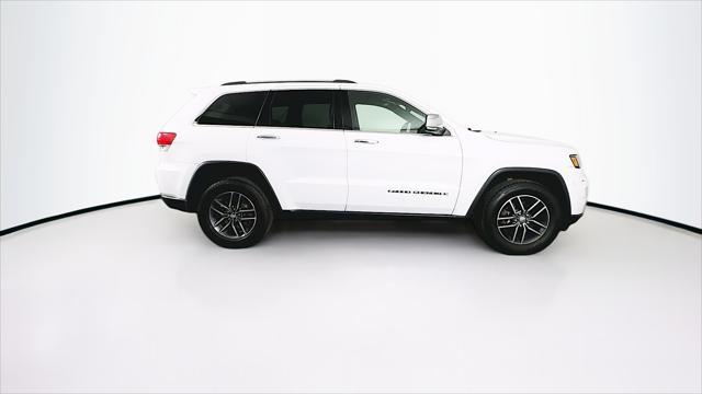 used 2017 Jeep Grand Cherokee car, priced at $15,689