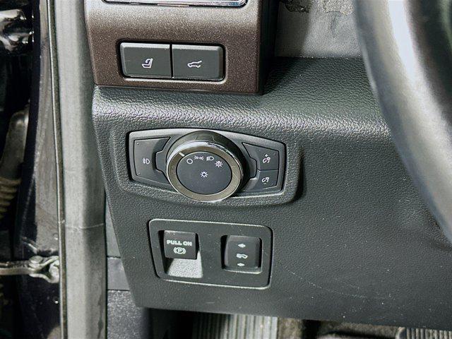 used 2020 Ford Expedition car, priced at $35,997