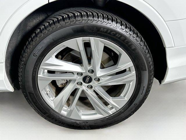 used 2022 Audi Q7 car, priced at $43,897
