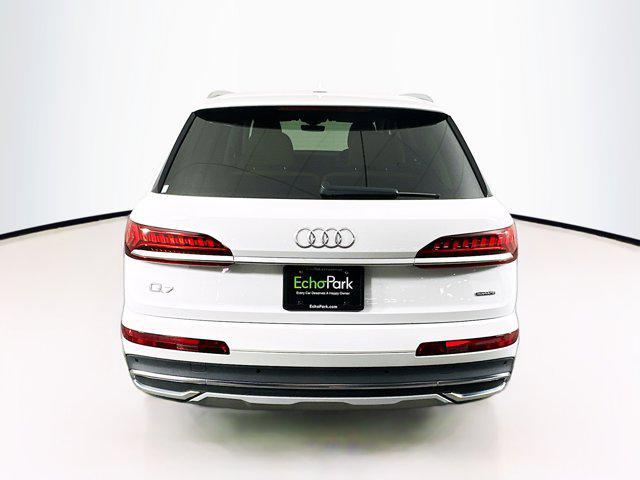 used 2022 Audi Q7 car, priced at $43,897
