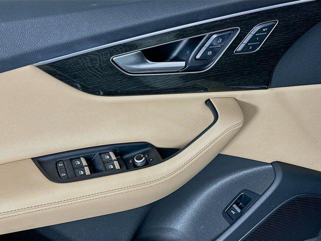 used 2022 Audi Q7 car, priced at $43,897