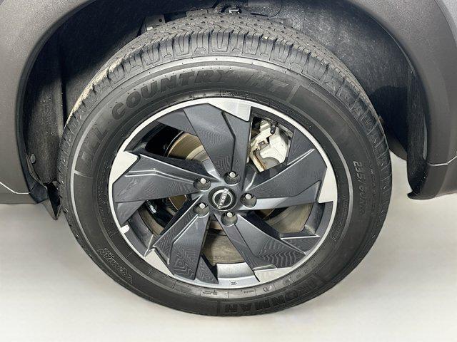 used 2024 Nissan Rogue car, priced at $21,997