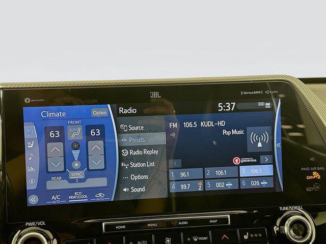 used 2022 Toyota Highlander car, priced at $37,497