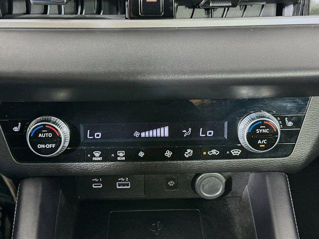 used 2024 Mitsubishi Outlander car, priced at $23,997