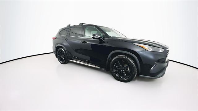 used 2022 Toyota Highlander car, priced at $28,189