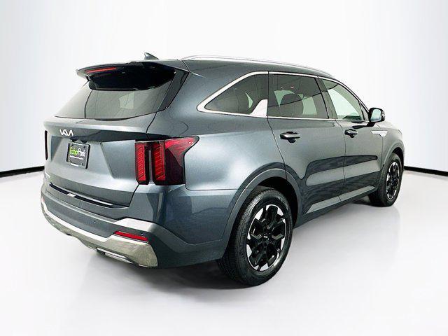 used 2024 Kia Sorento car, priced at $25,897
