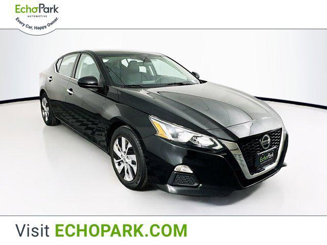 used 2021 Nissan Altima car, priced at $10,999