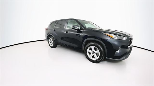 used 2024 Toyota Highlander car, priced at $35,689