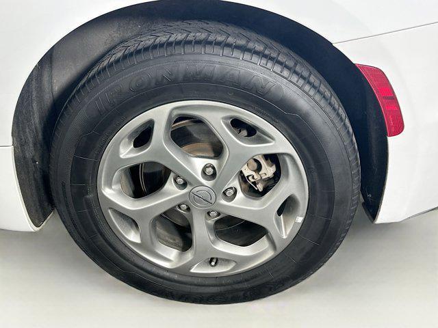 used 2023 Chrysler Pacifica car, priced at $27,797