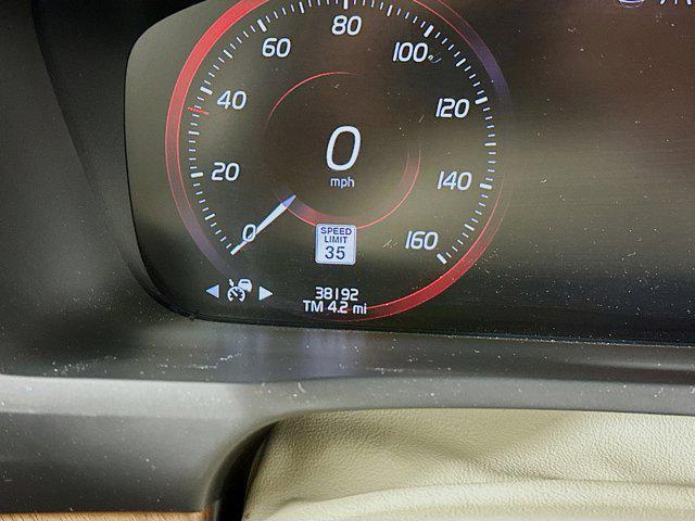 used 2022 Volvo XC90 Recharge Plug-In Hybrid car, priced at $39,997