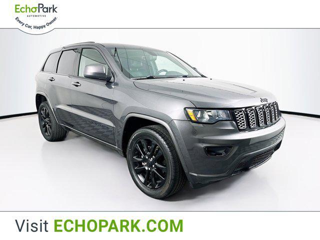 used 2017 Jeep Grand Cherokee car, priced at $13,996