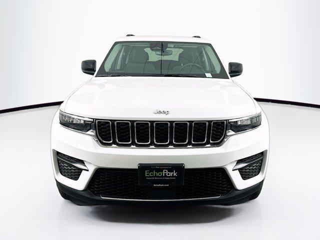 used 2024 Jeep Grand Cherokee car, priced at $31,797