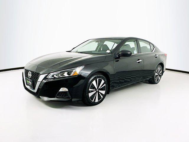 used 2022 Nissan Altima car, priced at $17,889