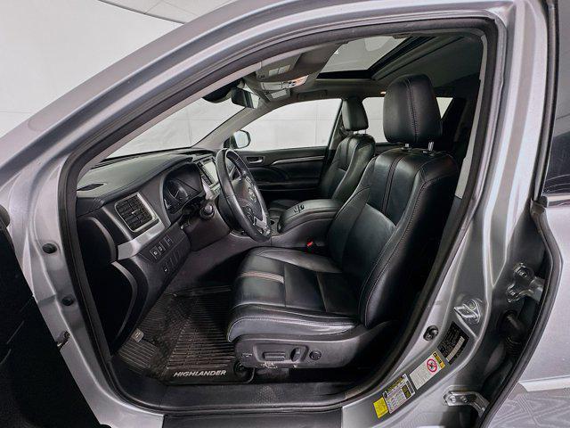 used 2017 Toyota Highlander car, priced at $24,796