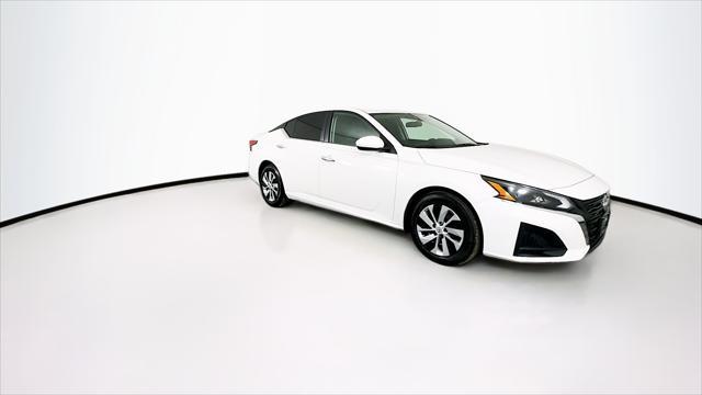 used 2023 Nissan Altima car, priced at $15,579