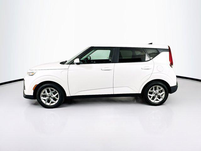 used 2021 Kia Soul car, priced at $15,389