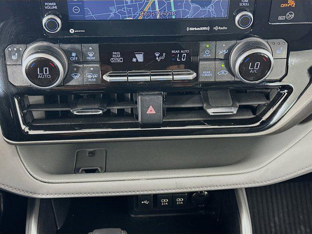 used 2021 Toyota Highlander Hybrid car, priced at $37,797