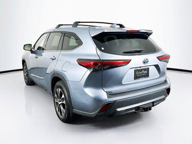 used 2021 Toyota Highlander Hybrid car, priced at $37,797