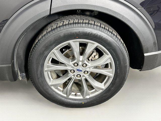 used 2024 Ford Explorer car, priced at $24,997