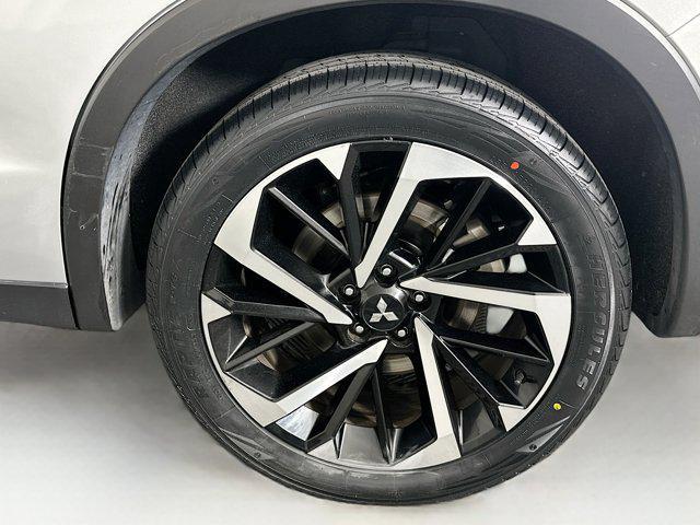 used 2024 Mitsubishi Outlander car, priced at $22,487